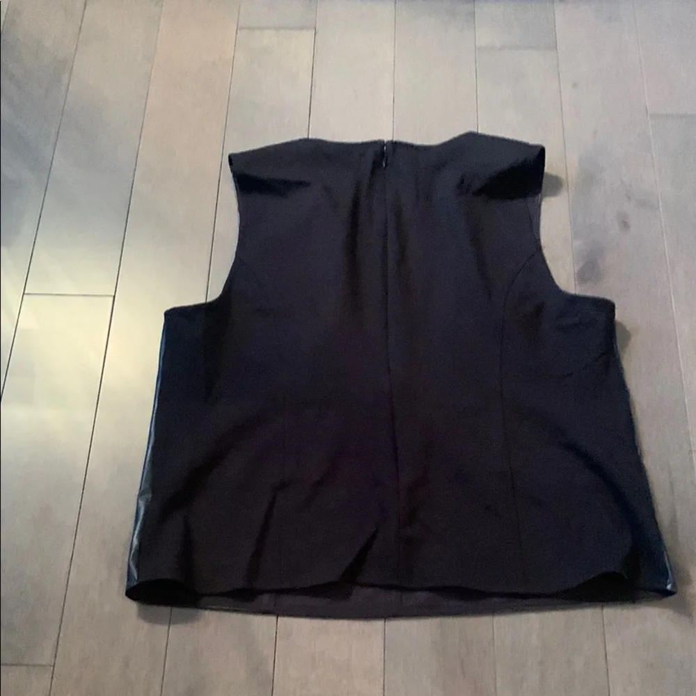 Vince Camuto Black Leather Top - Picture 8 of 8